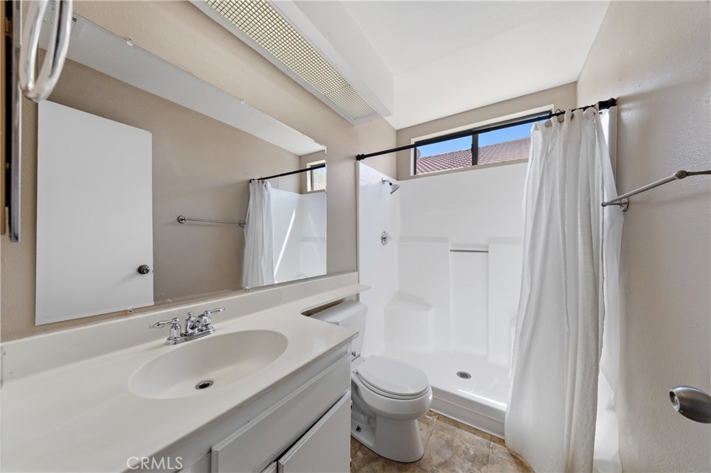 560 Boston Street Property Photo 14