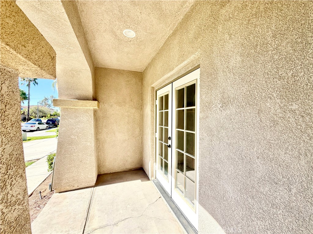 37961 Veranda Way Property Photo 5