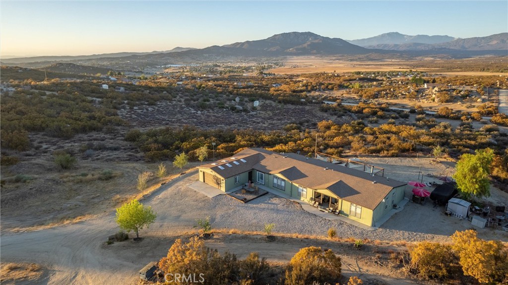 43850 Cowboy Country Trail Property Photo 2
