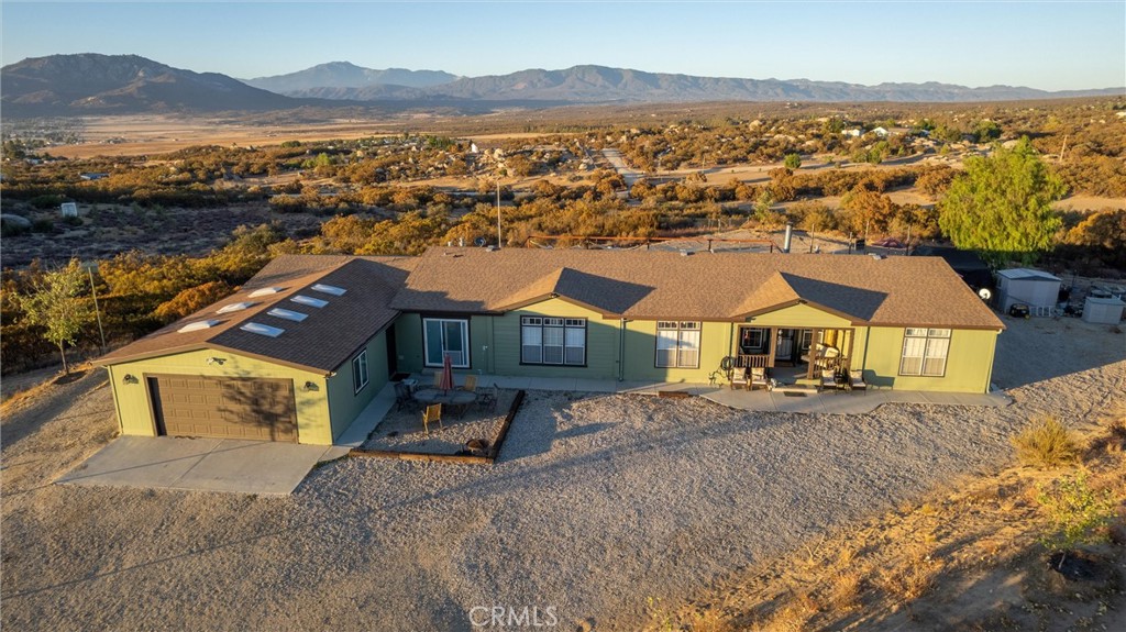 43850 Cowboy Country Trail Property Photo 3