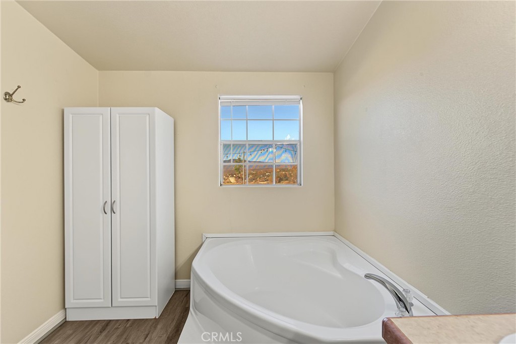 43850 Cowboy Country Trail Property Photo 20