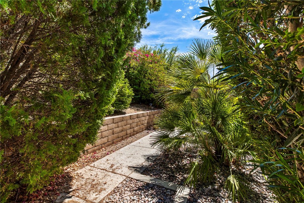 34 Shoreline Drive Property Photo 39