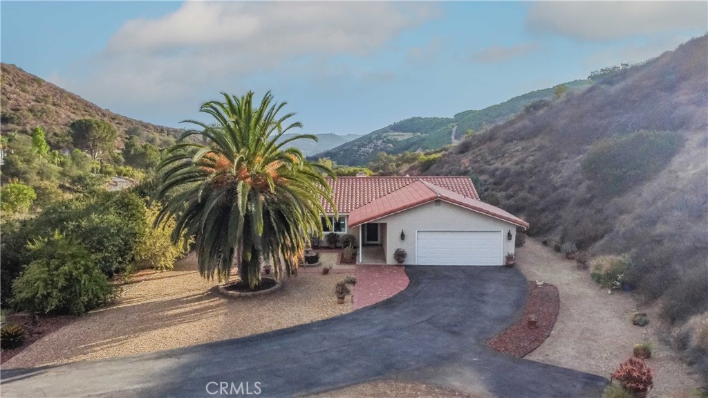 45251 La Cruz Dr Property Photo 45