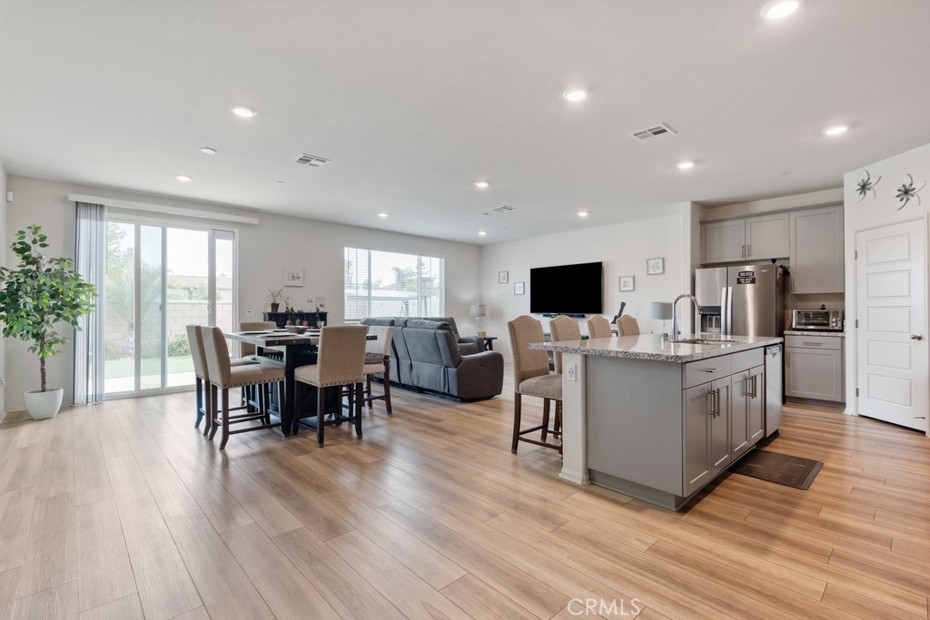 29357 Lanesbridge Property Photo 3