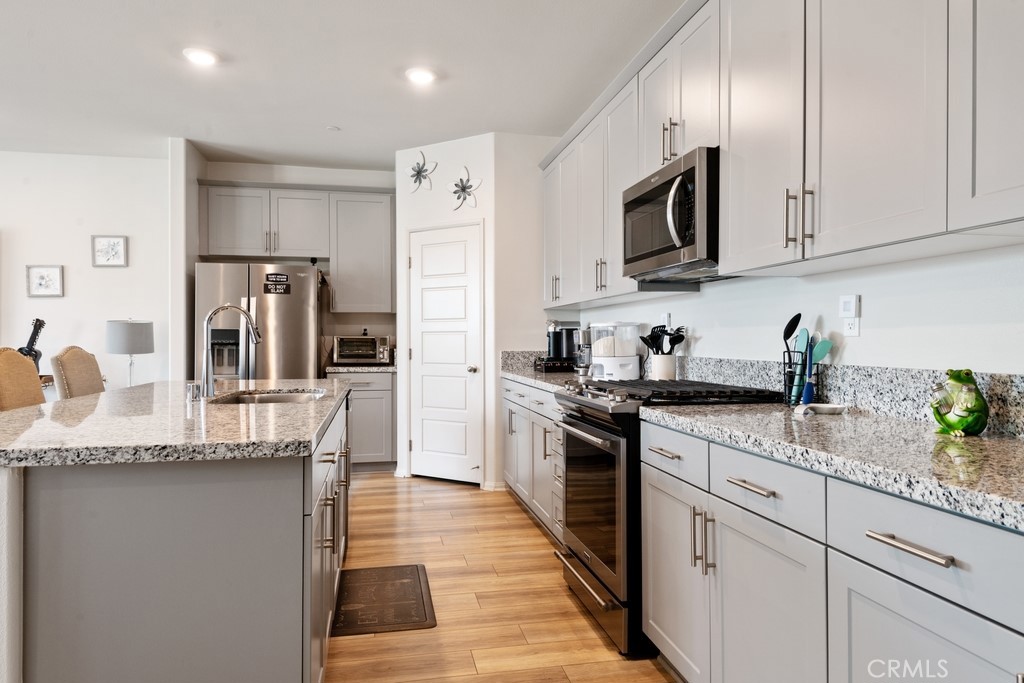 29357 Lanesbridge Property Photo 5