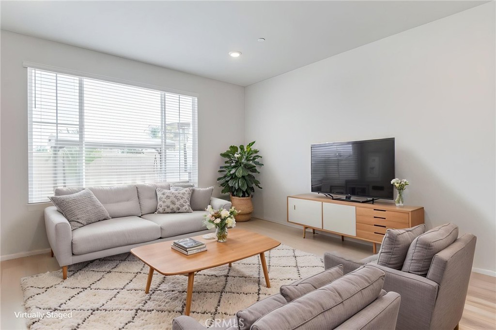 29357 Lanesbridge Property Photo 10