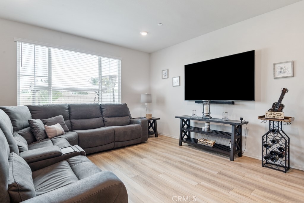 29357 Lanesbridge Property Photo 11