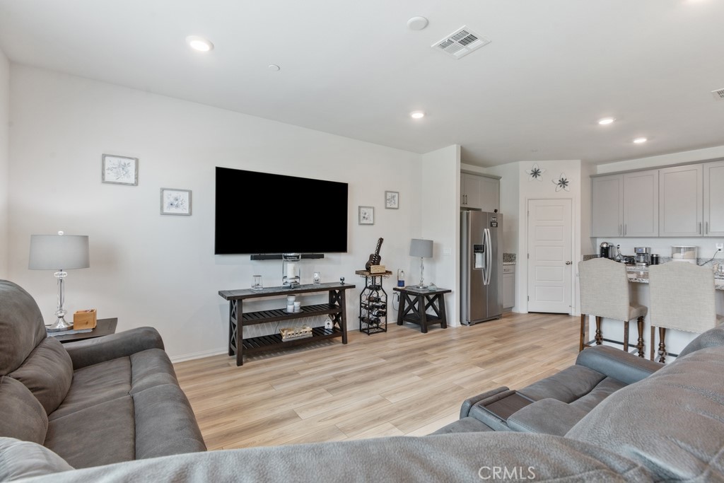 29357 Lanesbridge Property Photo 12