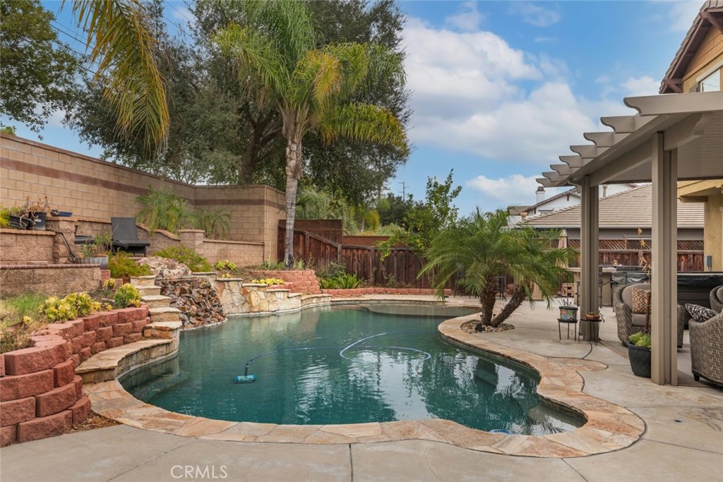41740 Cornwell Place Property Photo 1