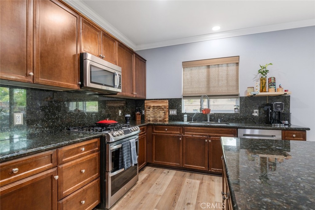 41740 Cornwell Place Property Photo 13