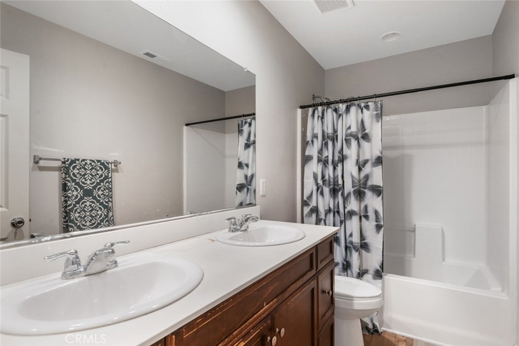41740 Cornwell Place Property Photo 26