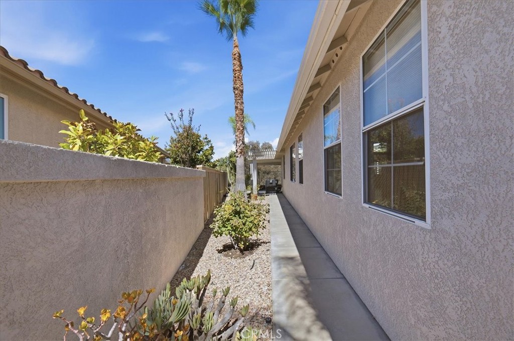 40465 Via Camposeco Property Photo 34
