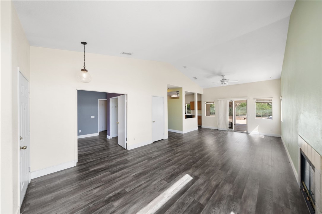 32198 White Spruce Court Property Photo 11