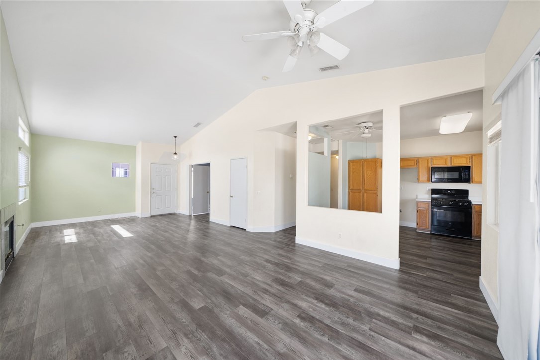 32198 White Spruce Court Property Photo 13