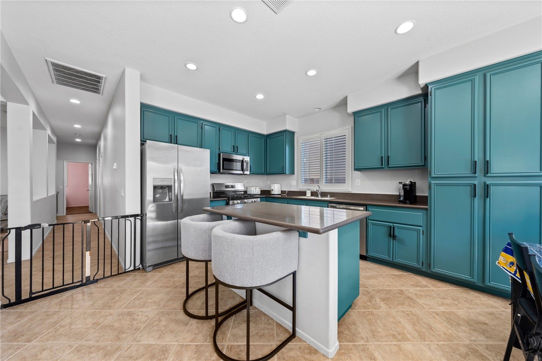 1854 Jasmine Court Property Photo 1