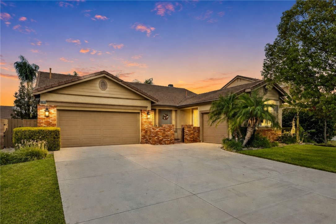 28712 Lantern Park Lane Property Photo 1