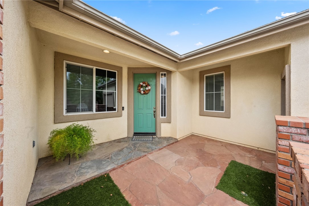 28712 Lantern Park Lane Property Photo 2