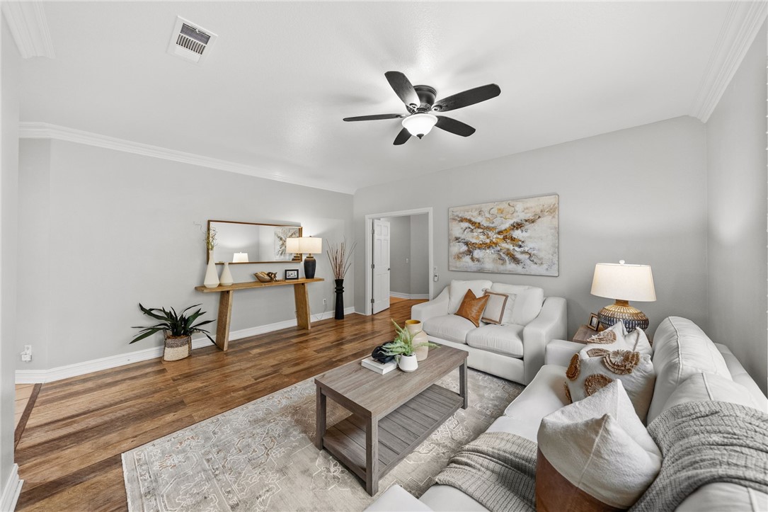 28712 Lantern Park Lane Property Photo 7