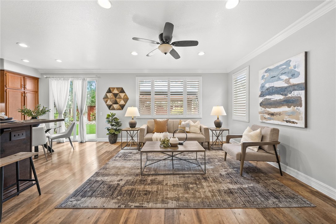 28712 Lantern Park Lane Property Photo 10