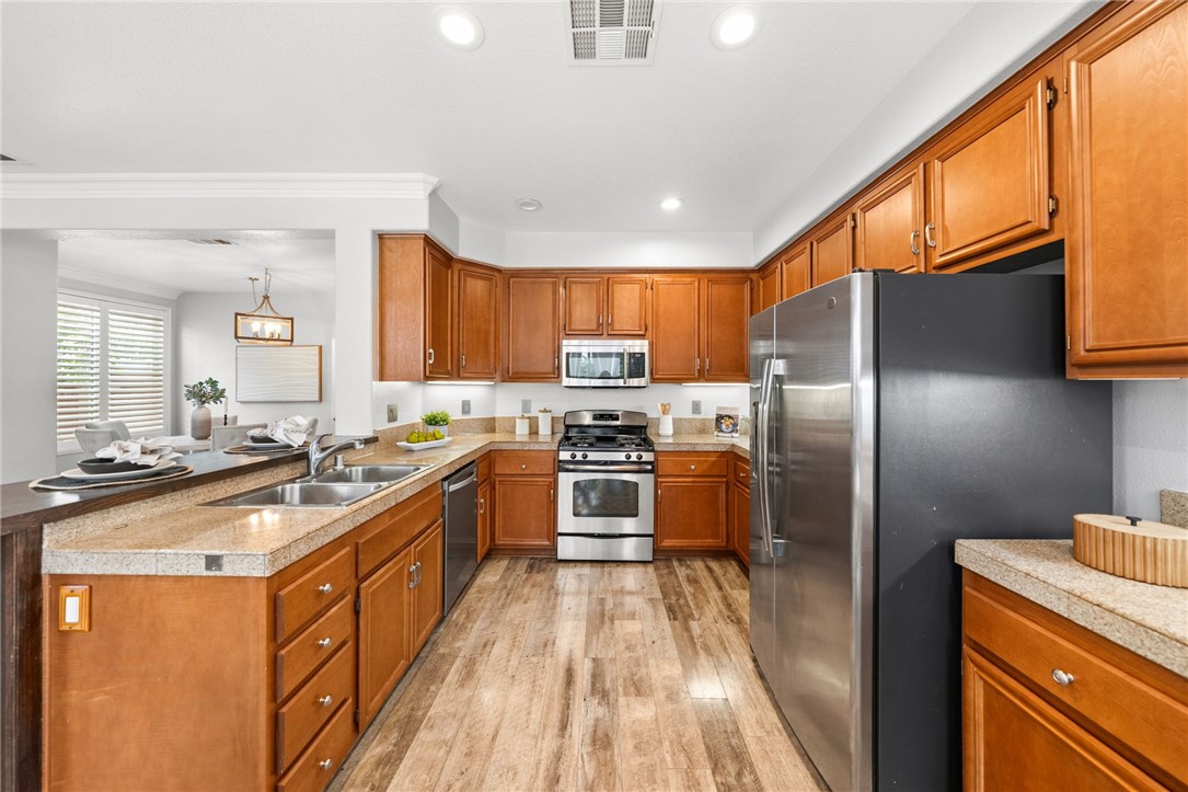 28712 Lantern Park Lane Property Photo 16
