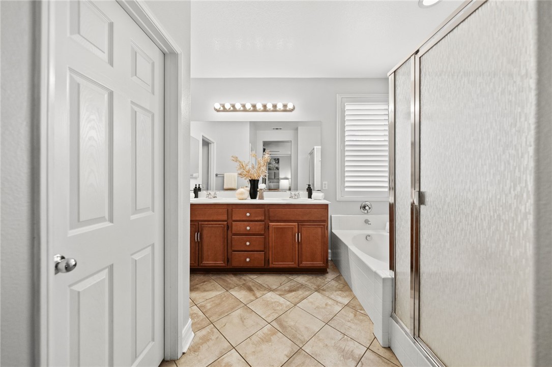 28712 Lantern Park Lane Property Photo 24