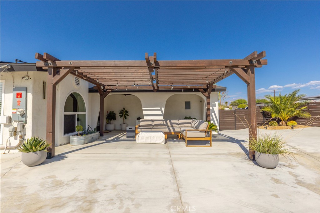 66055 Estrella Property Photo 5