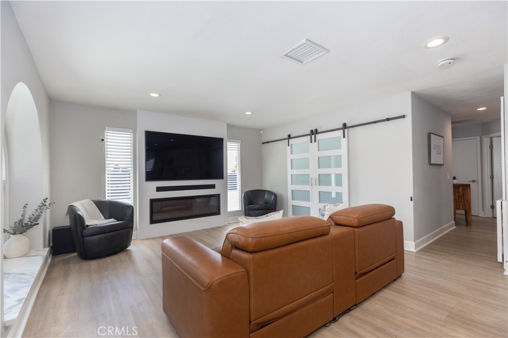 66055 Estrella Property Photo 6