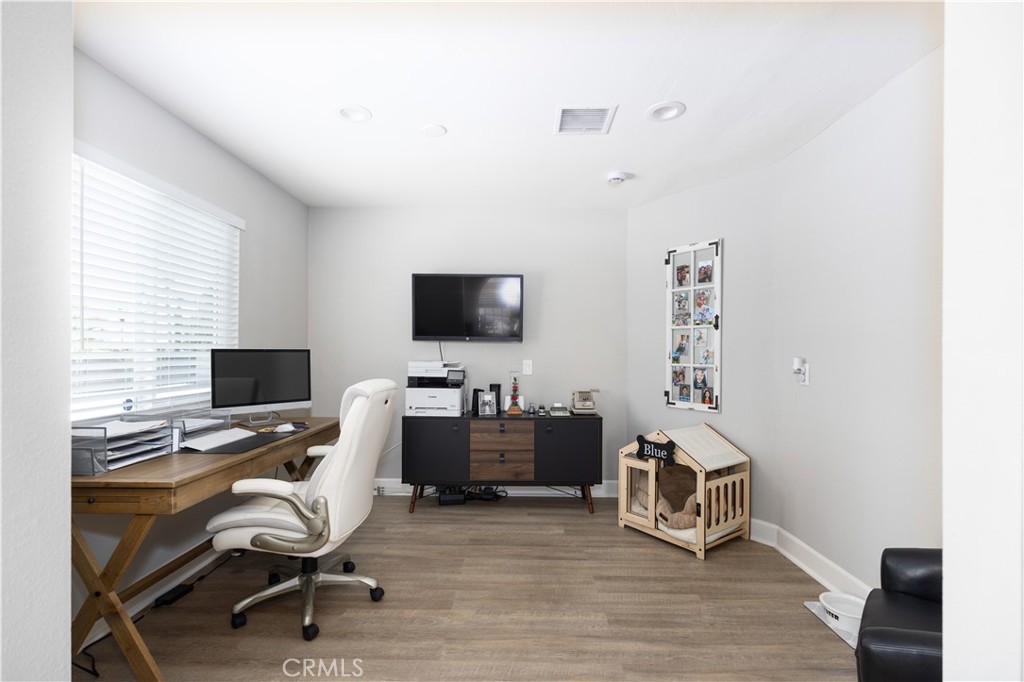 66055 Estrella Property Photo 8
