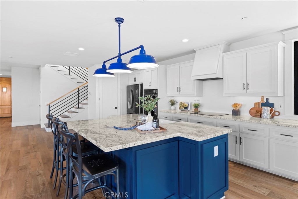 41950 Hacienda Dr Property Photo 12