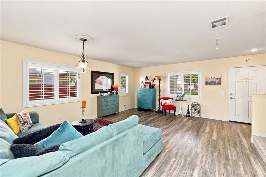 42145 Delmonte Property Photo 6