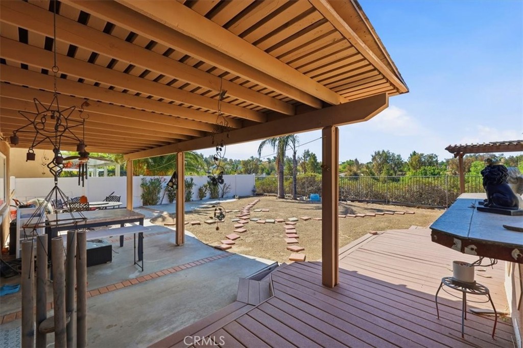 42145 Delmonte Property Photo 45