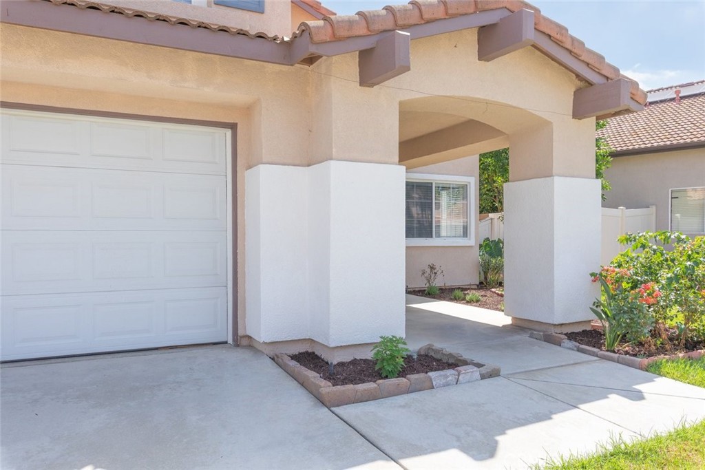 32205 Corte Illora Property Photo 6