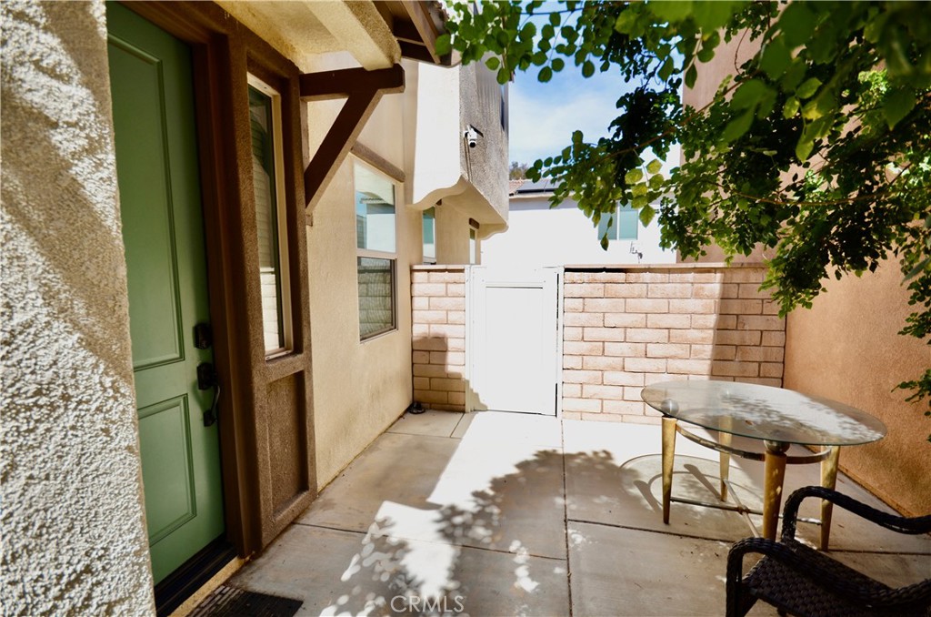 42648 Indigo Place Property Photo 2