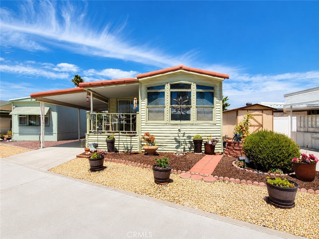 1295 S Cawston 38 Property Photo 1