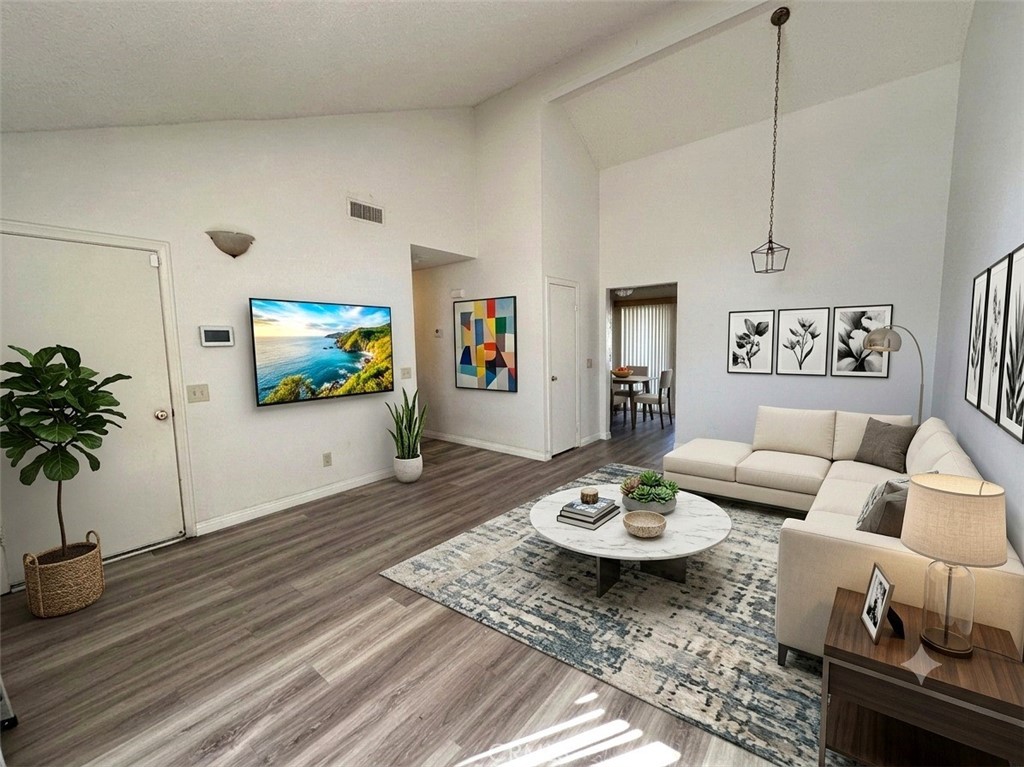 1228 Hogan Property Photo 4