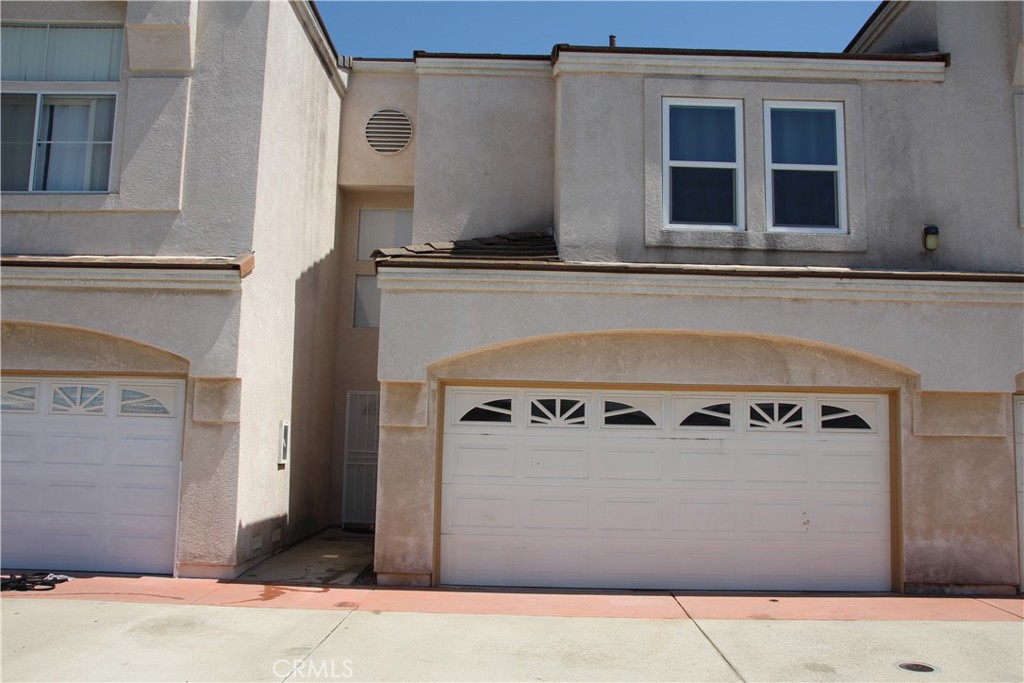 3326 W Orange 106 Property Photo 1