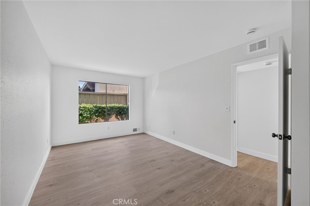 450 W W Vermont 201 Property Photo 14