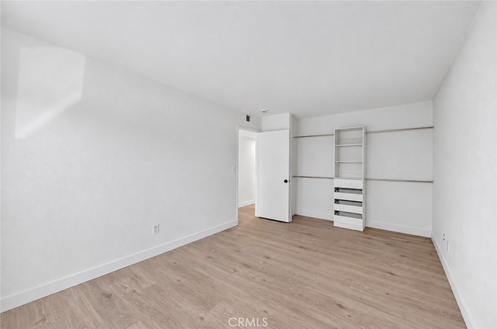 450 W W Vermont 201 Property Photo 15