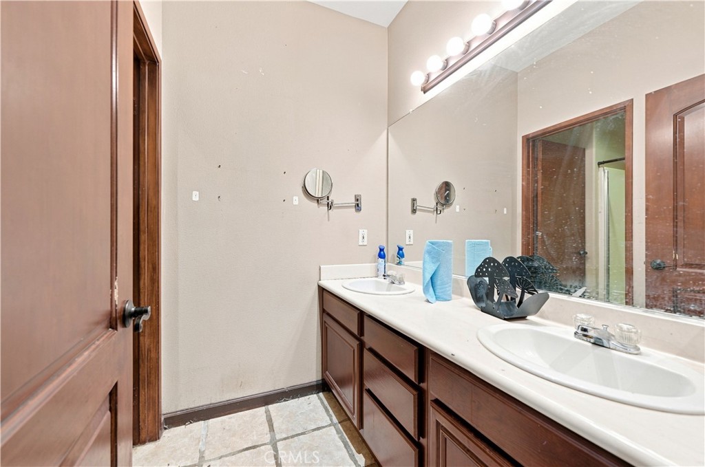 1213 Shenandoah Drive Property Photo 18