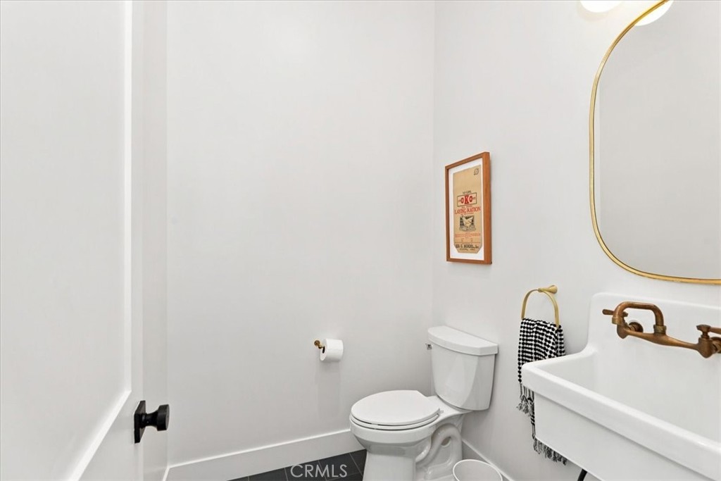 41838 Altanos Property Photo 18