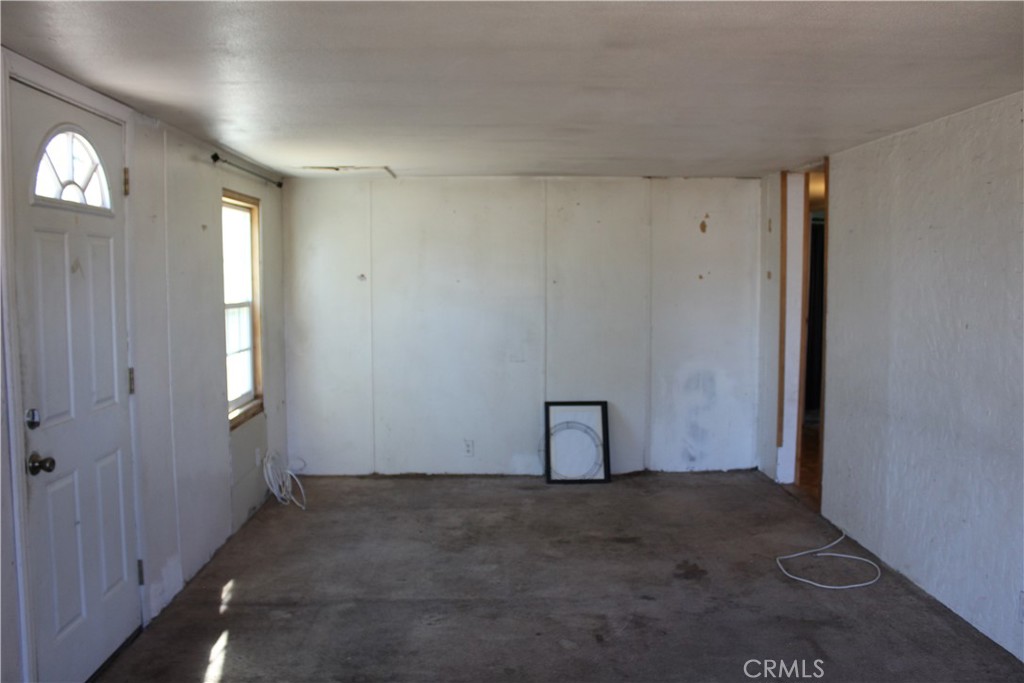 21884 Walnut Property Photo 3