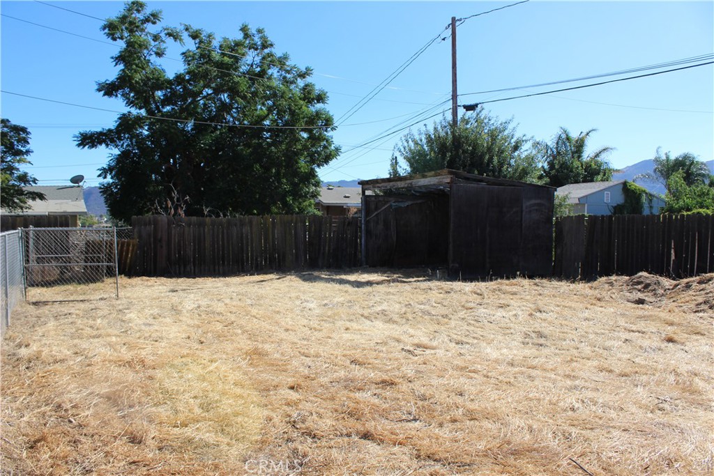 21884 Walnut Property Photo 16