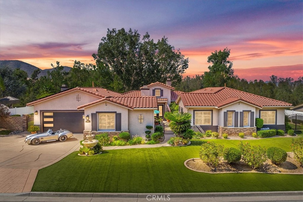 42926 Joshua Tree Court Property Photo 1