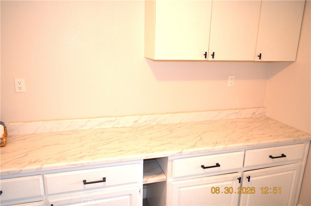 3142 Hermosa Property Photo 30