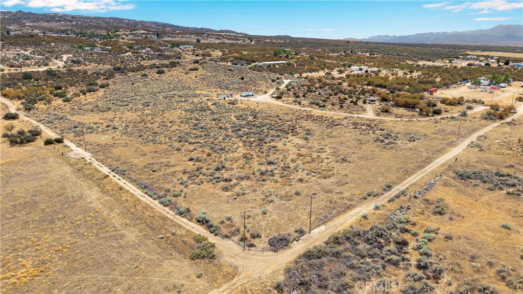 39850 Rambling Hills Road Property Photo 8