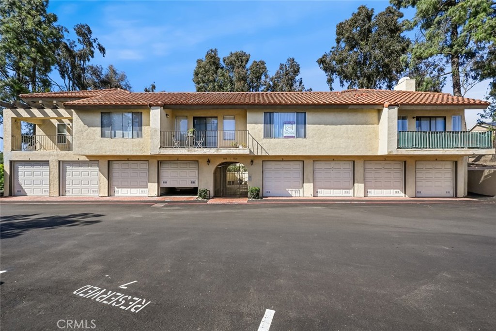 1016 Grape Street Property Photo 1