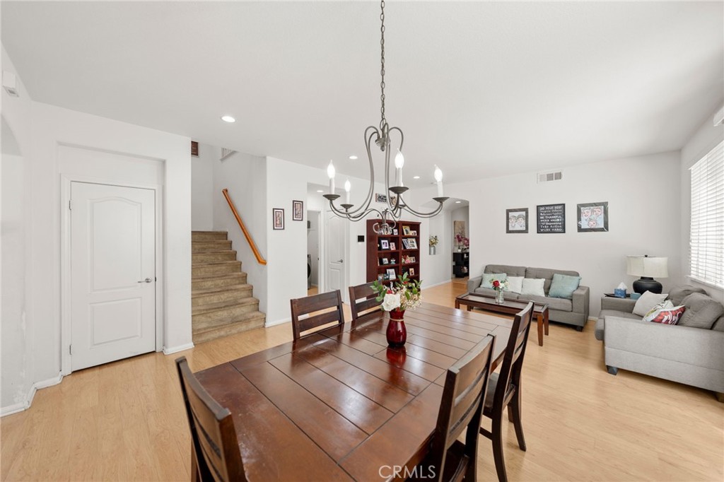 3050 Sand Pine Trail Property Photo 8
