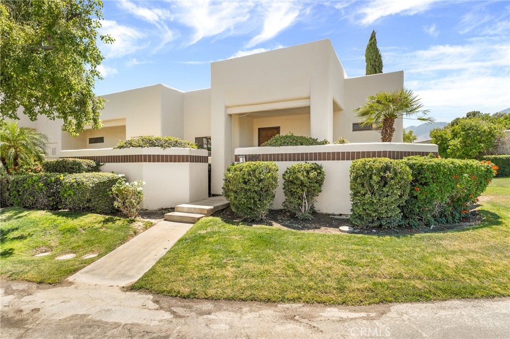 67451 Toltec Court Property Photo 4