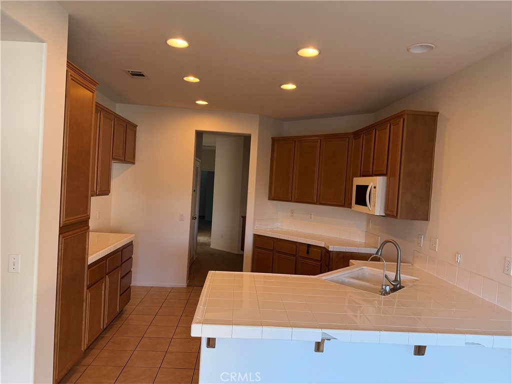 42077 Faith Drive Property Photo 4