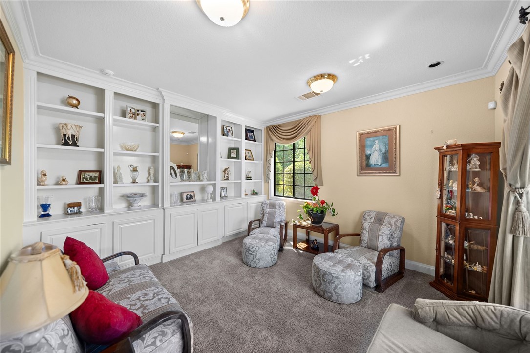 22395 Poplar Court Property Photo 8
